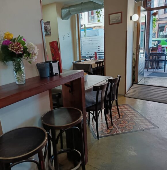 Fenix Cafetería Bar en Cangas de Onís