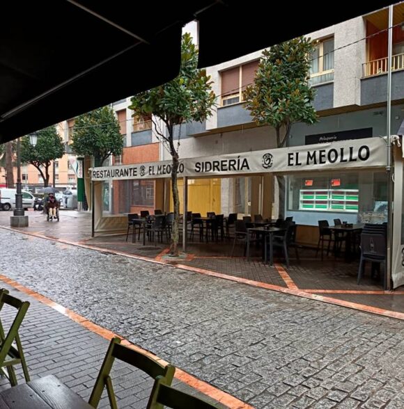 Sidrería Restaurante El Meollo en Mieres
