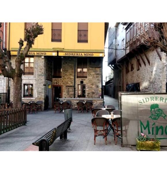 Sidrería Mino Pola de Lena