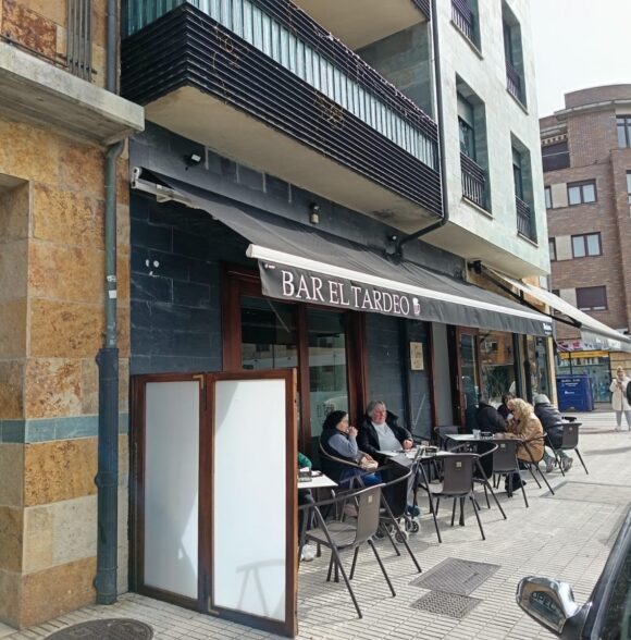 Bar El Tardeo Villaviciosa