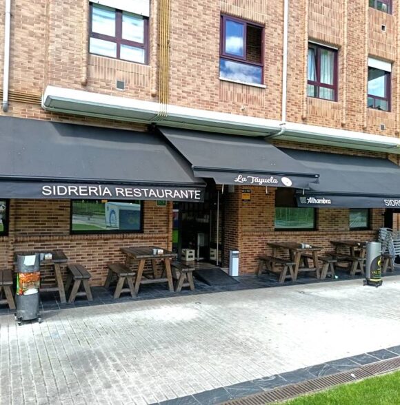 La Tayuela Sidrería Restaurante en Lugones