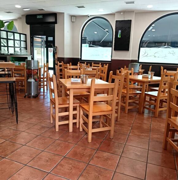La Tayuela Sidrería Restaurante en Lugones