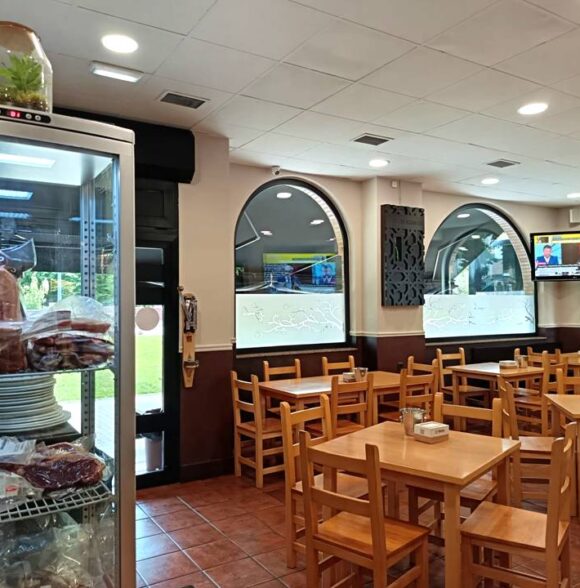 La Tayuela Sidrería Restaurante en Lugones