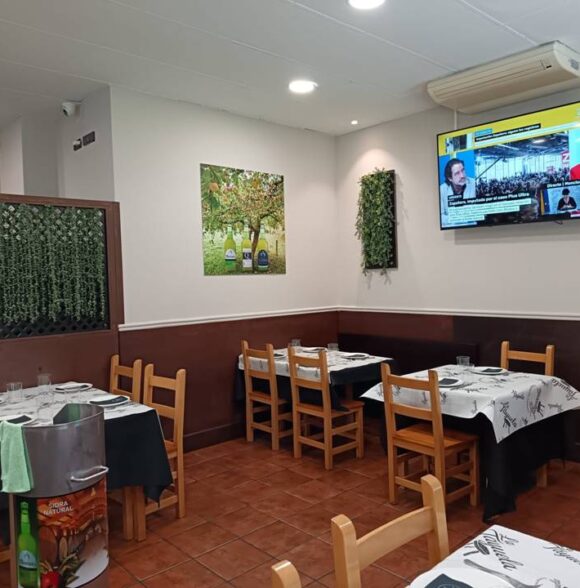 La Tayuela Sidrería Restaurante en Lugones