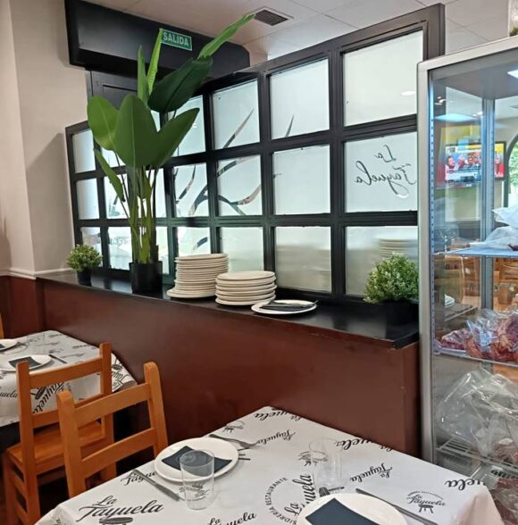La Tayuela Sidrería Restaurante en Lugones